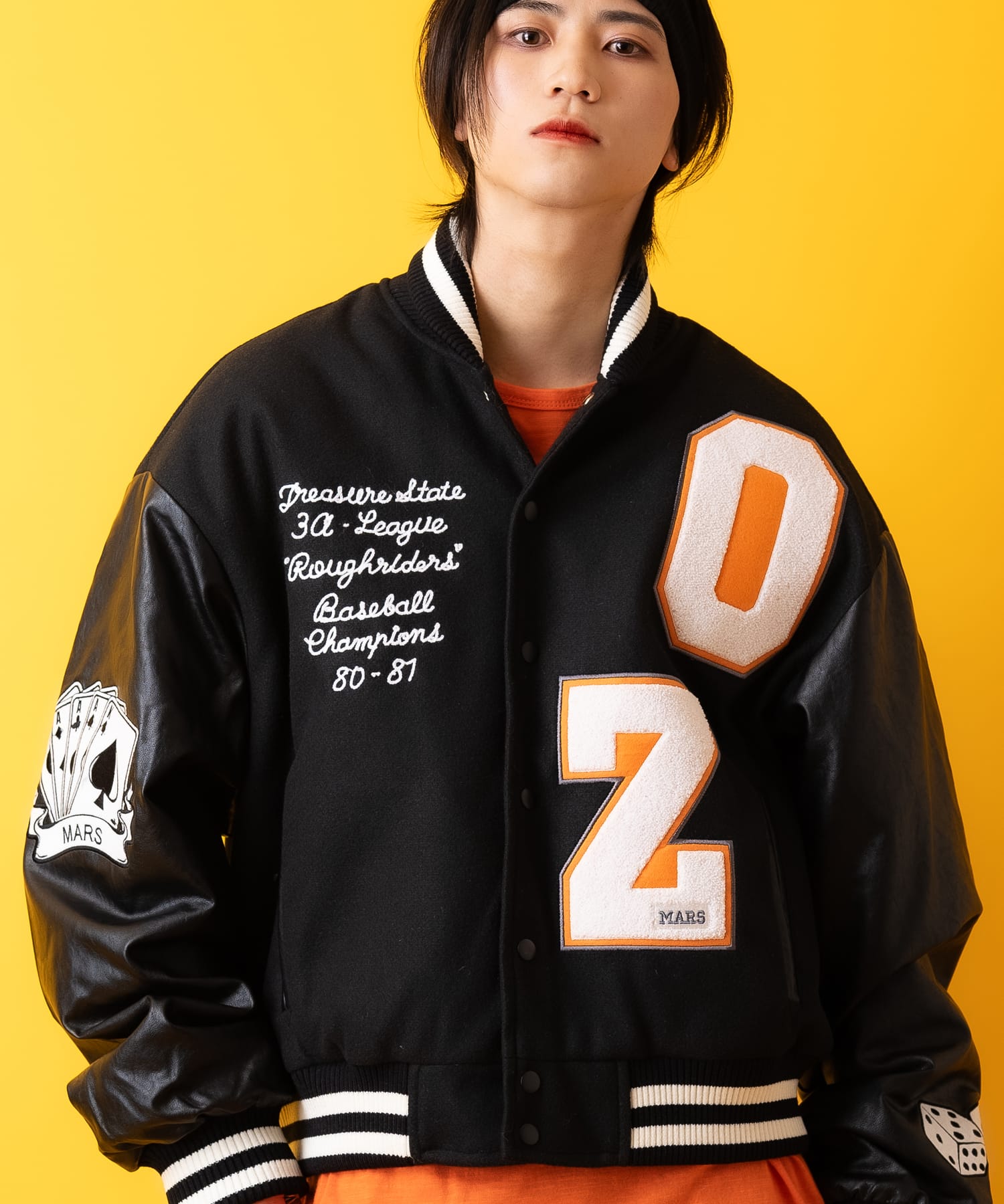 不思議の国のアリスモチーフワッペンウール＆合成皮革スタジャン