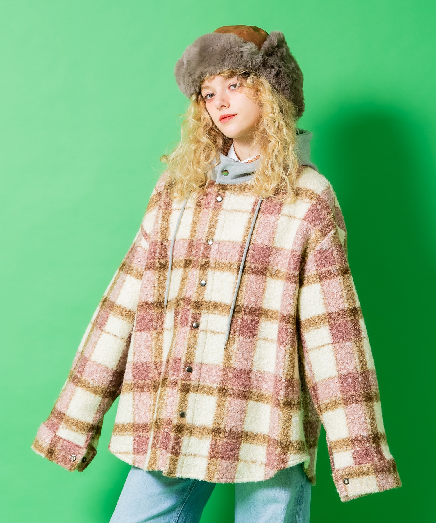 a.p.o.v. チェック柄カーリーボアスウェットフード切り替えオーバーサイズシャツジャケット