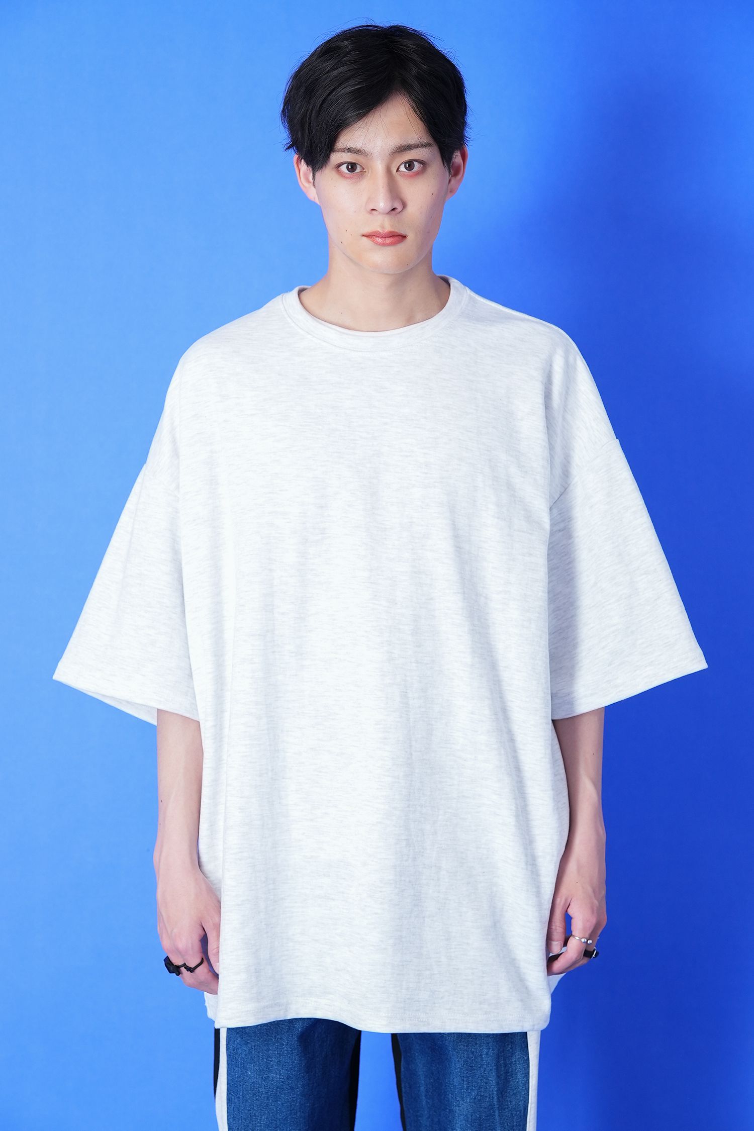 【goa (ゴア)】半袖Tシャツ カットソー 羽根デザイン 受注期間限定！羽渦ミウネルコラボ企画第2弾！コラボ半袖Tシャツ