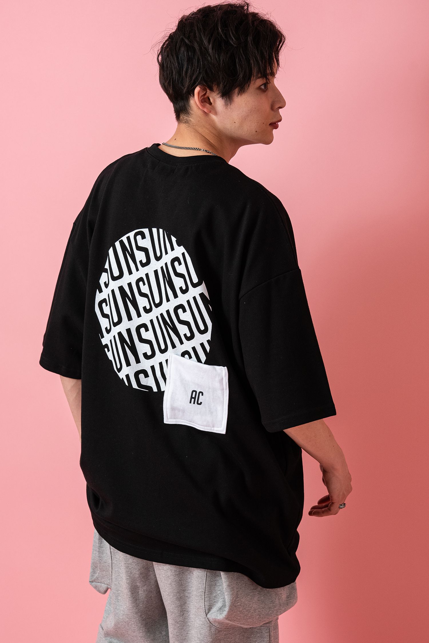 バリエーショングラフィックオーバーサイズTシャツ / メンズ