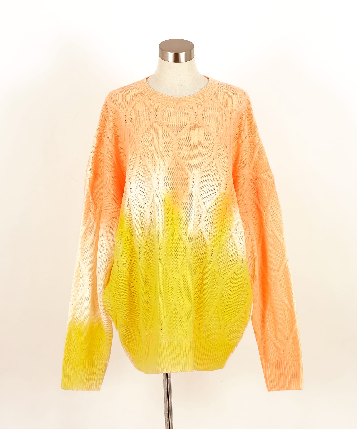 グラデーションケーブルニットセーター / メンズ レディース ユニ