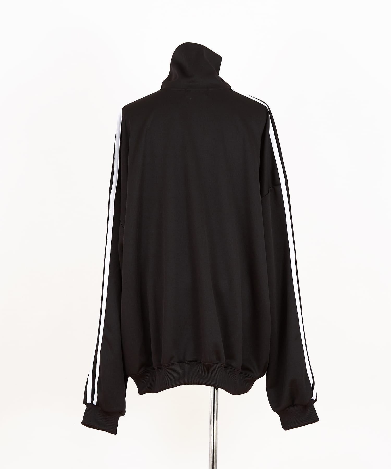 SDロゴ ボタンアップシャツ ブラックTRIBALジャージ サイドロゴ Tシャツ [全3色] – muta Online Store