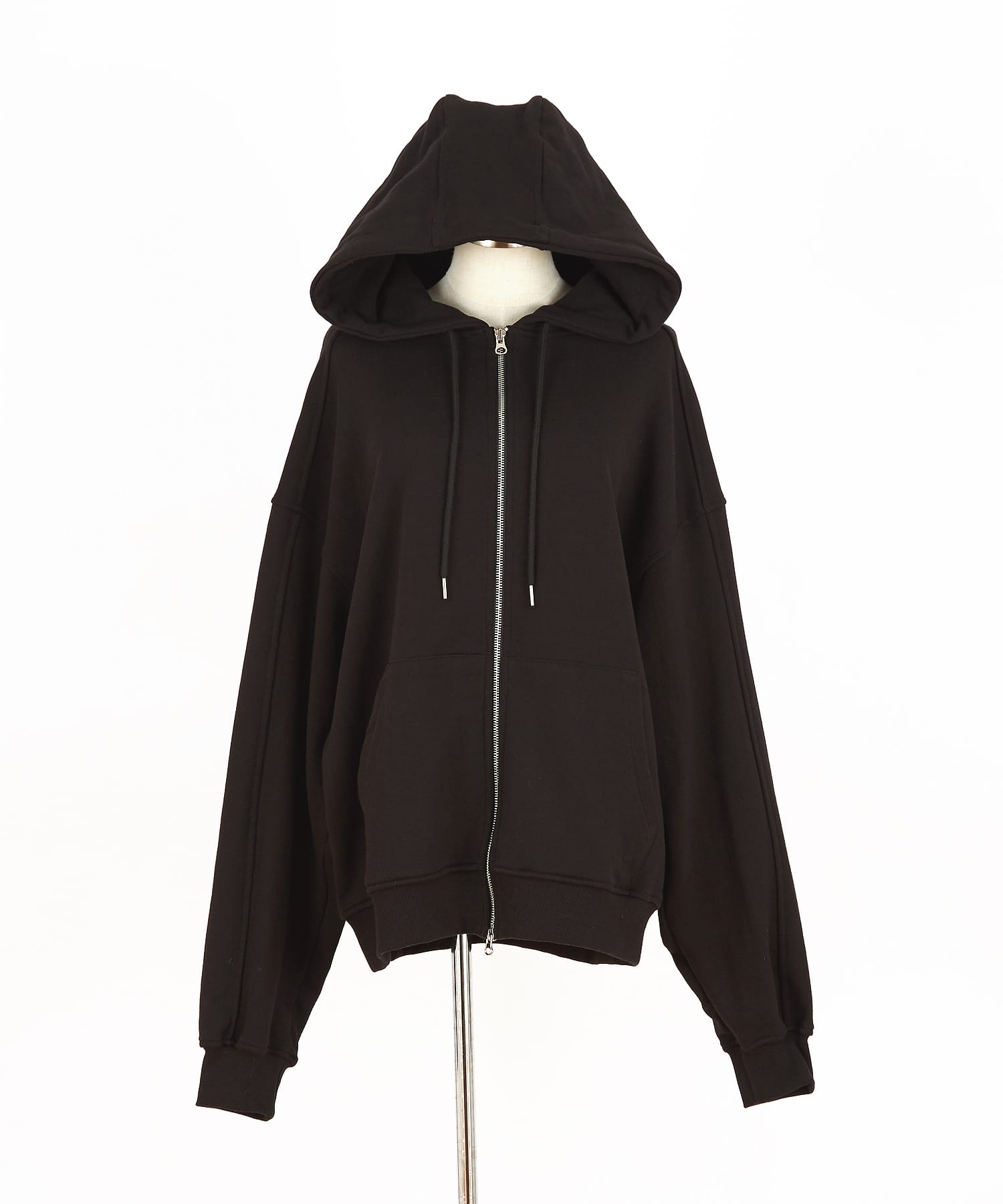 ダブルダーツドレープアームオーバーサイズスウェットジップアップ