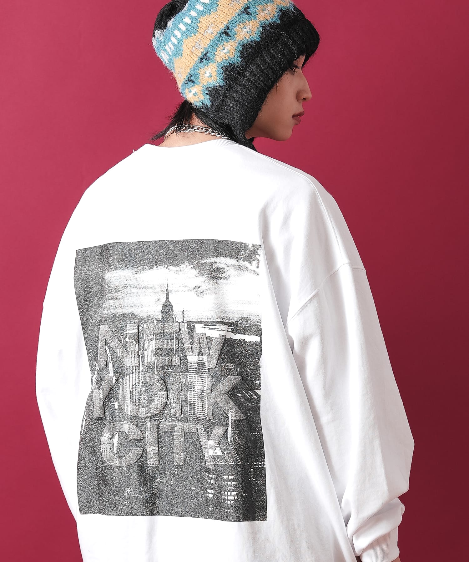 【期間限定 5％OFF】 a.p.o.v. -ankoROCK's select- バックフロッキーロゴ＆ニューヨークフォトプリントスウェットカットソー