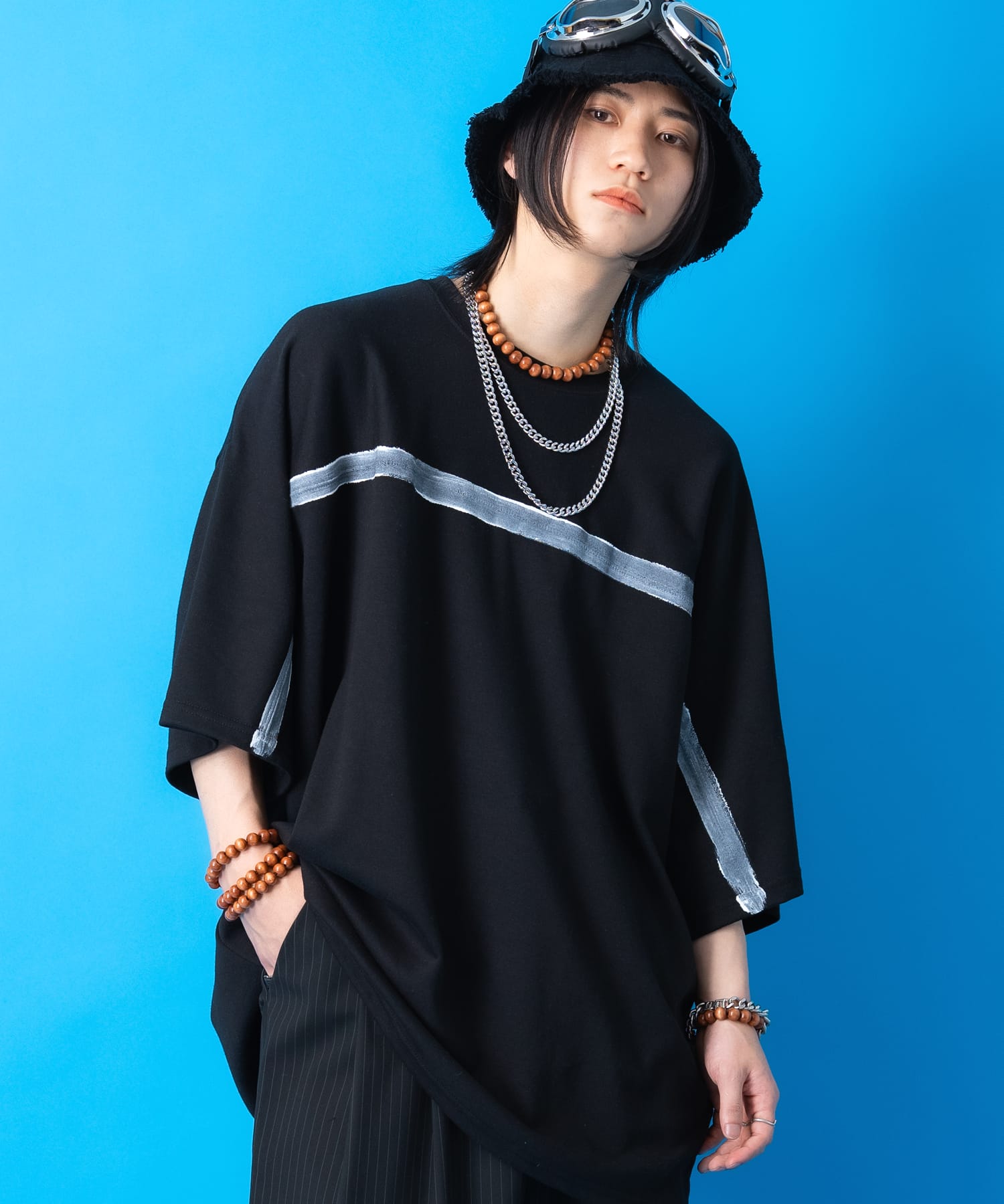 a.p.o.v.  ハンドペイントテイストラインスーパーオーバーサイズTシャツ