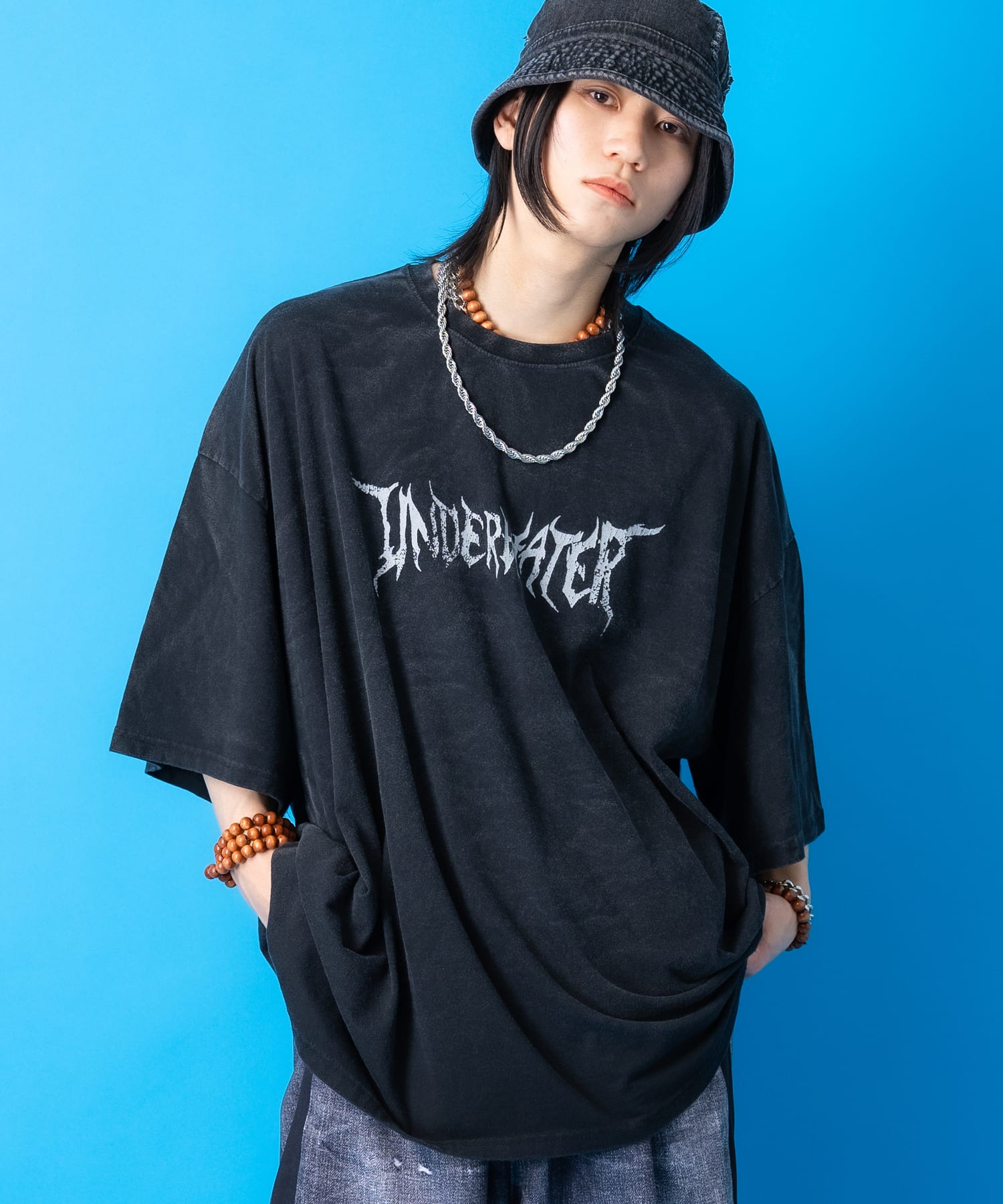 a.p.o.v.  デビルフォントロゴダートピグメントスーパーオーバーサイズTシャツ