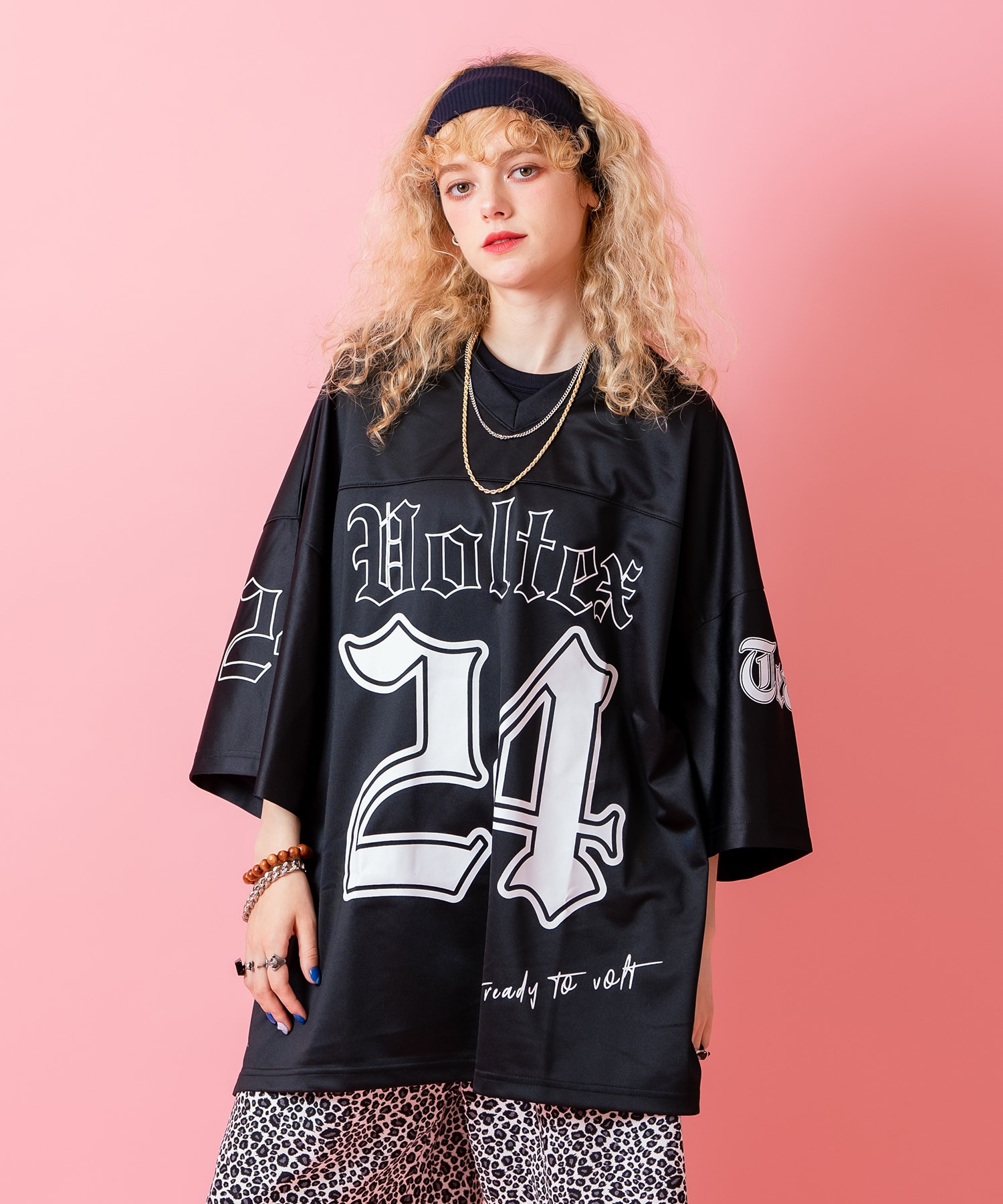 a.p.o.v.  ストリートフォントナンバリングポリジャージーオーバーサイズフットボールシャツ