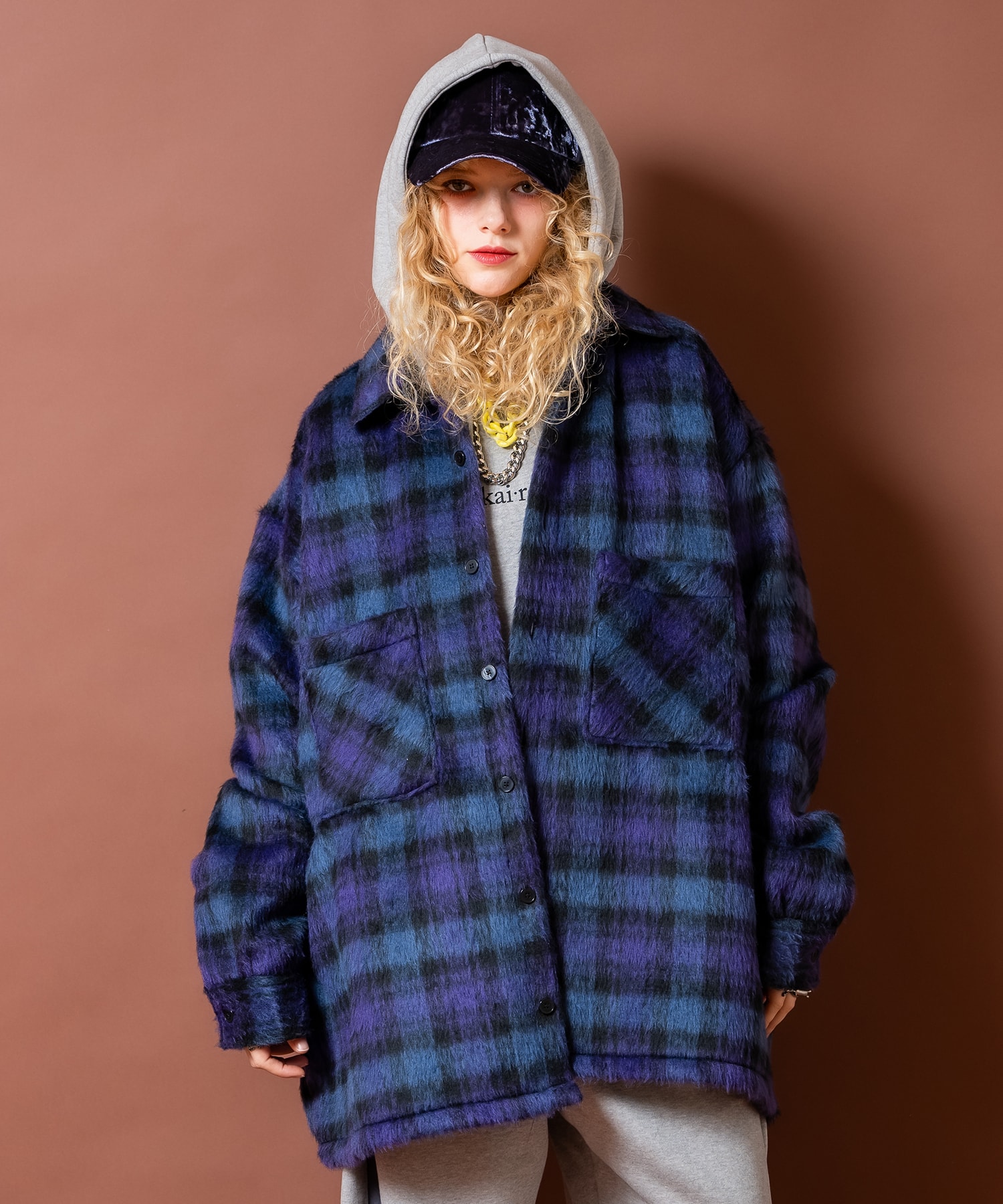 a.p.o.v. チェック柄ファーオーバーサイズシャツジャケット