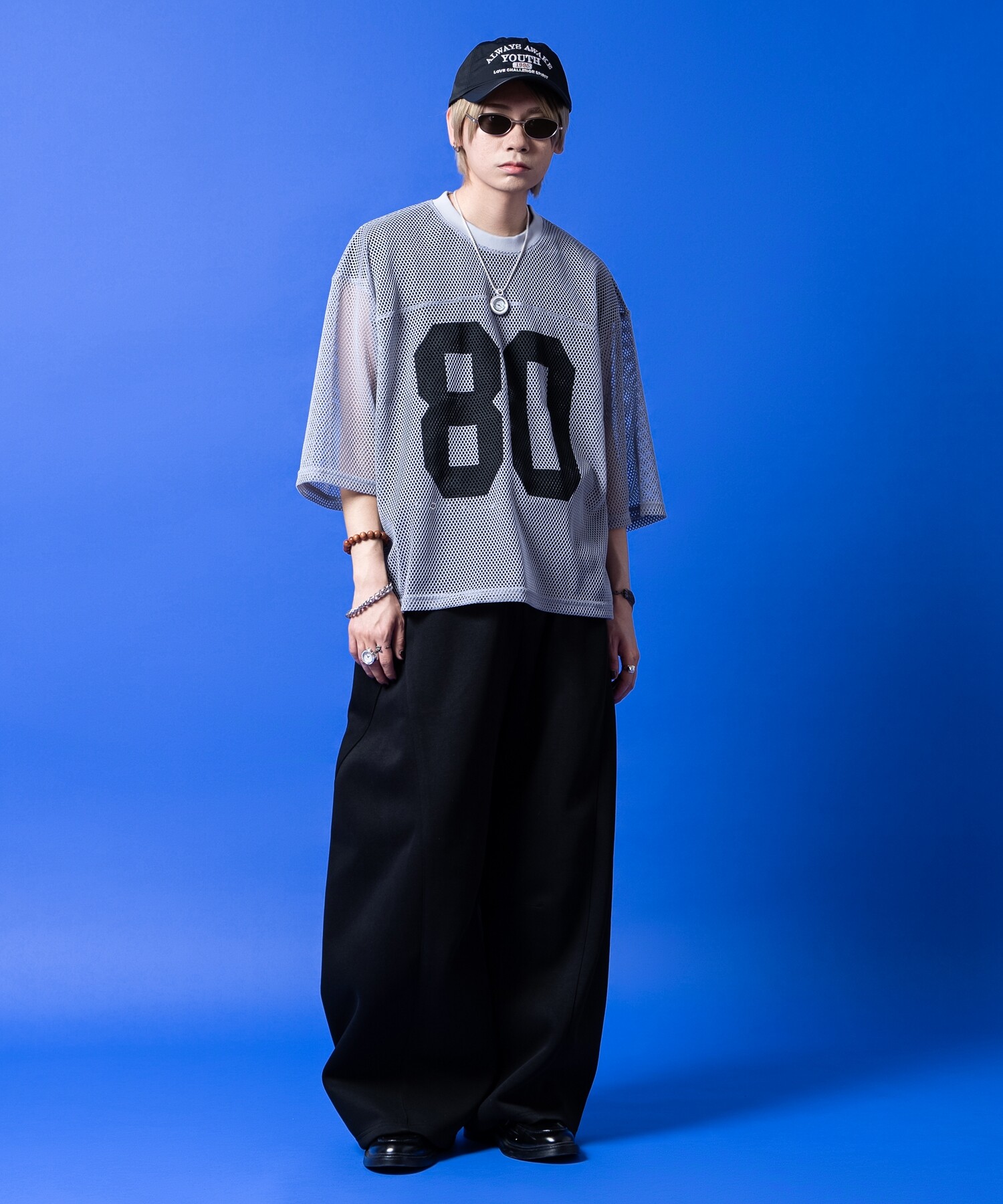 短丈オーバーサイズナンバリングメッシュTシャツ / ユニセックス 半袖