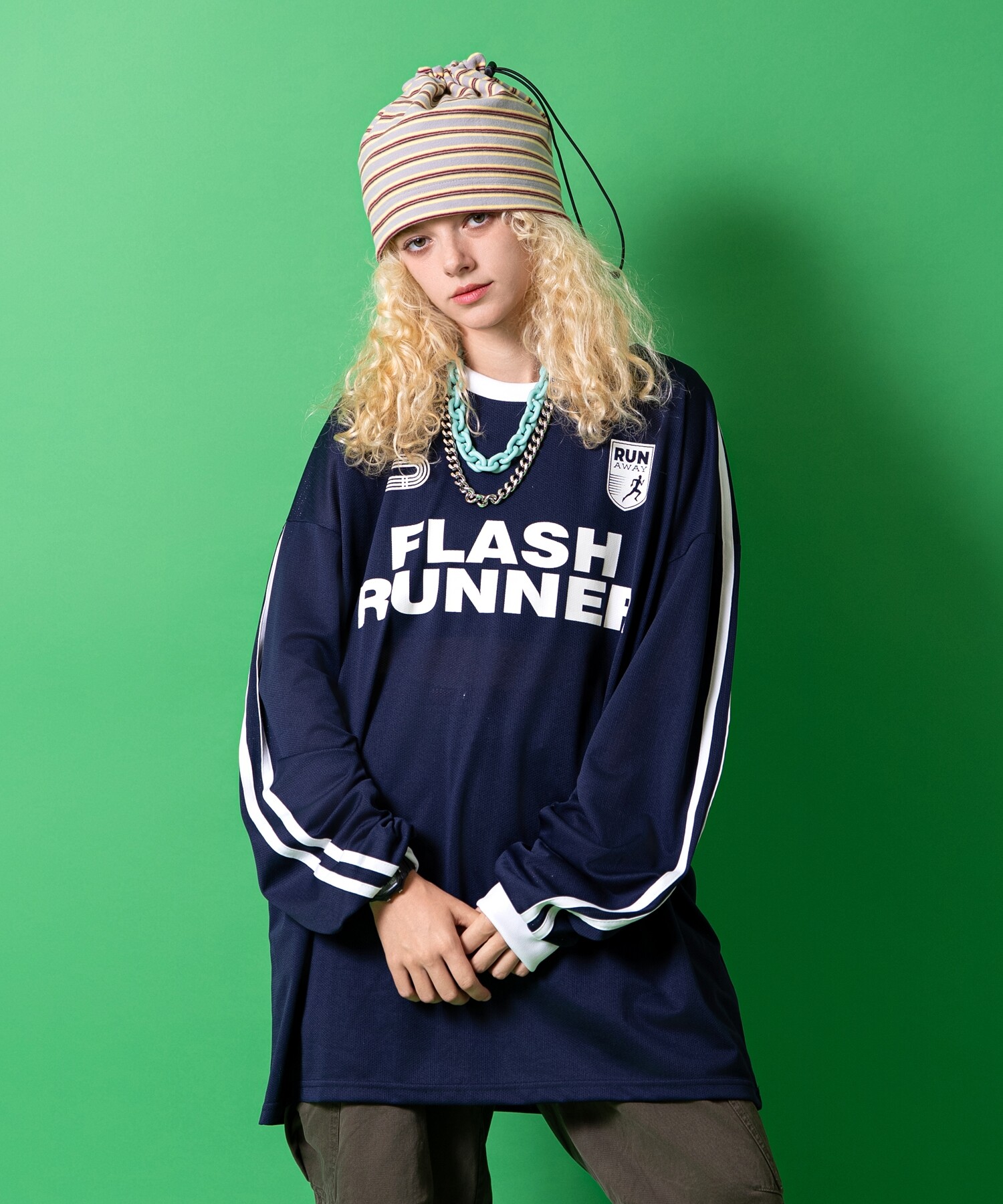 a.p.o.v. オーバーサイズレーシングロングTシャツ