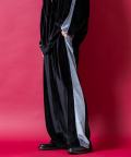 a.p.o.v. シャイニーストレッチベロアサイドラインワイドパンツ/ブラック