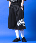 a.p.o.v. アシンメトリービッググラフィックロゴポンチスウェットバギーハーフパンツ/ブラック