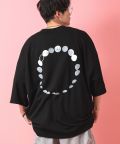 a.p.o.v. -ankoROCK's select- バリエーショングラフィックオーバーサイズTシャツ / メンズ レディース 柄 プリント カットソー ビッグシルエット/J