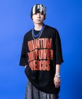 a.p.o.v. アメカジ調ロゴビッグプリントスーパーオーバーサイズTシャツ/ブラック