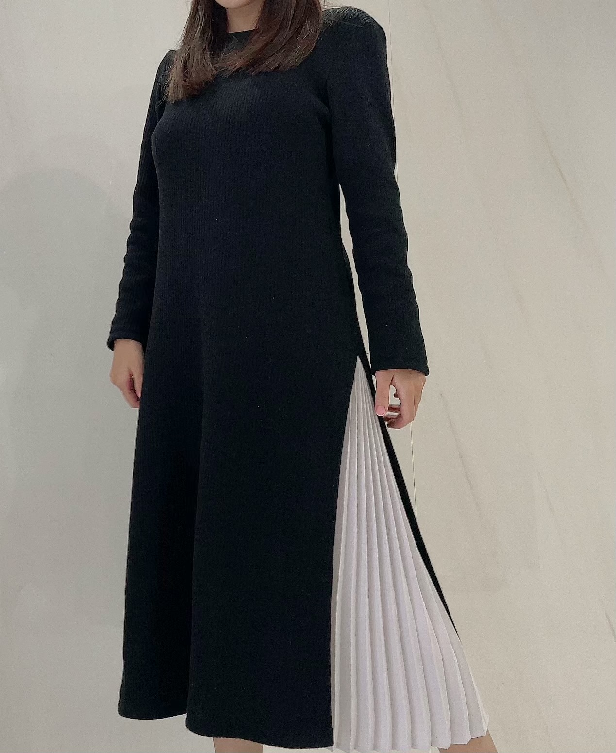 【selva secreta】Side Pleats DRESS(black)