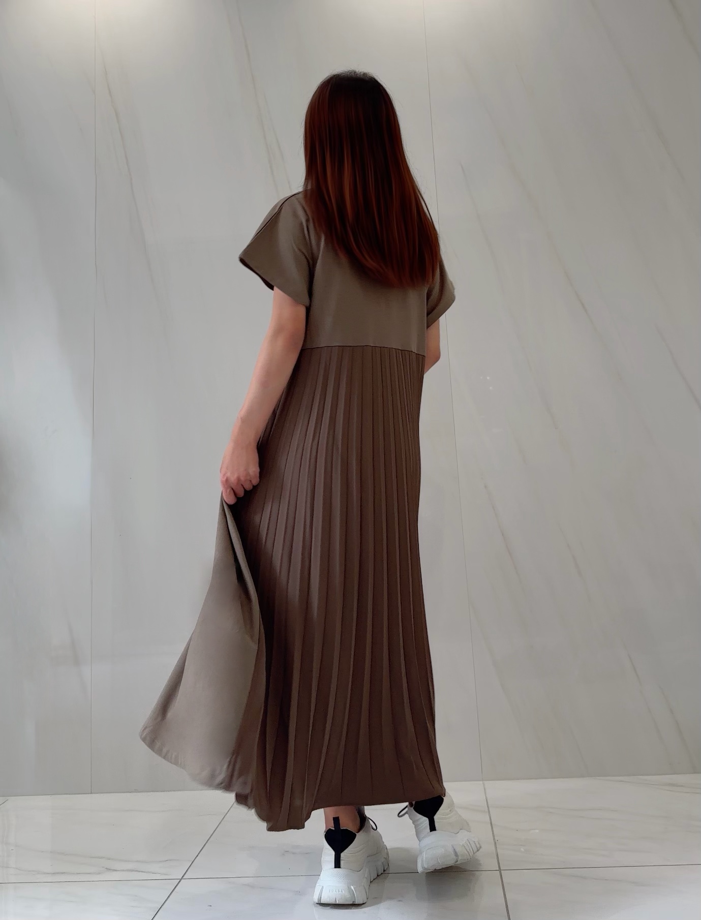 【selva secreta】Pleats Tshirt Pocket one-piece(Brownish-Khaki)