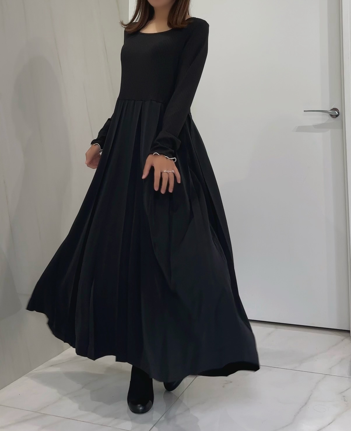 【selva secreta】Rib mellow Dress(black)