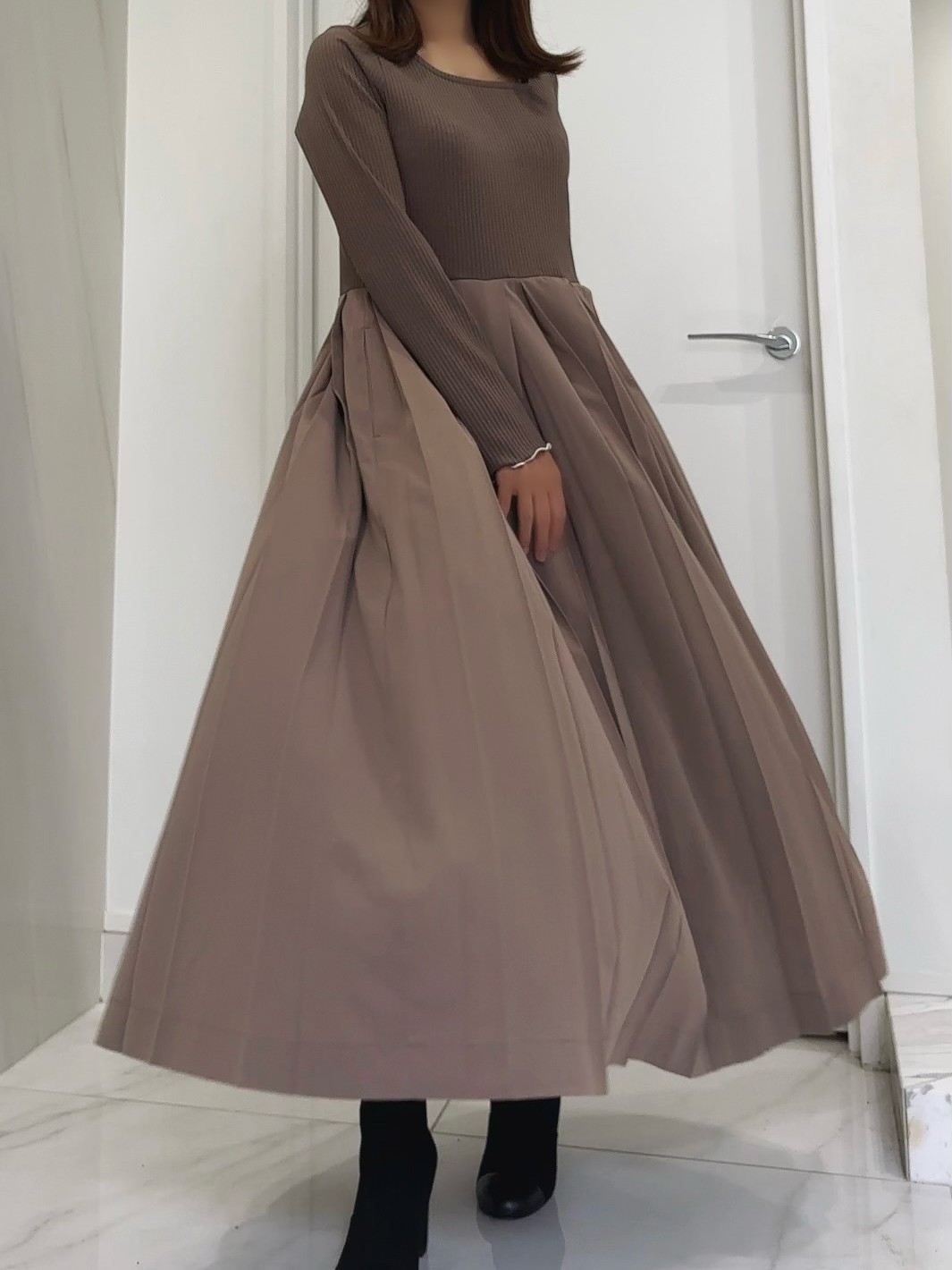 【selva secreta】Rib mellow Dress(greige)
