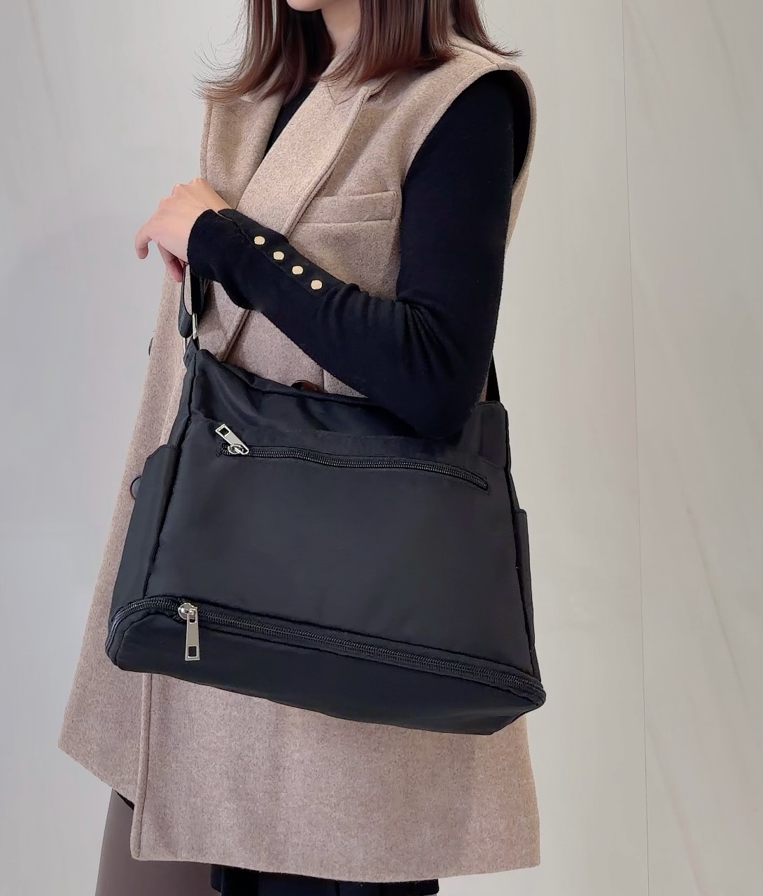 【selva secreta】EXTEND 極軽 Shoulder BAG(black×black logo)