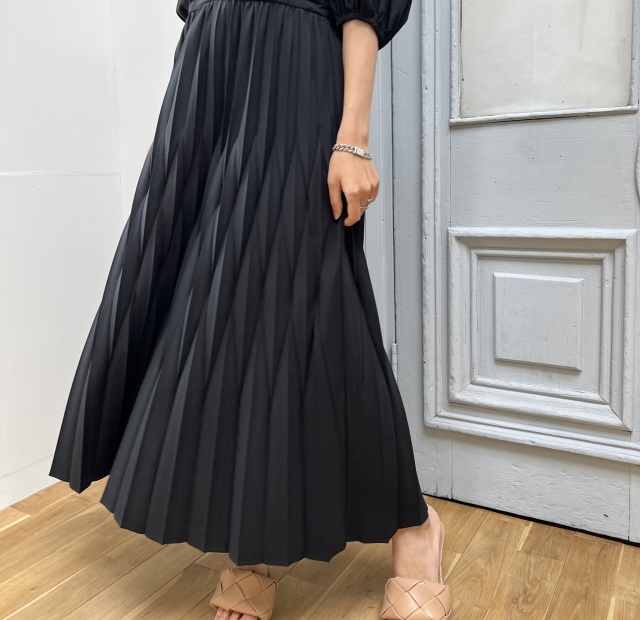 selva secreta  ワンピース 【M】 selva secreta】Pleats Tshirt one-piece half-sleeve(brown)