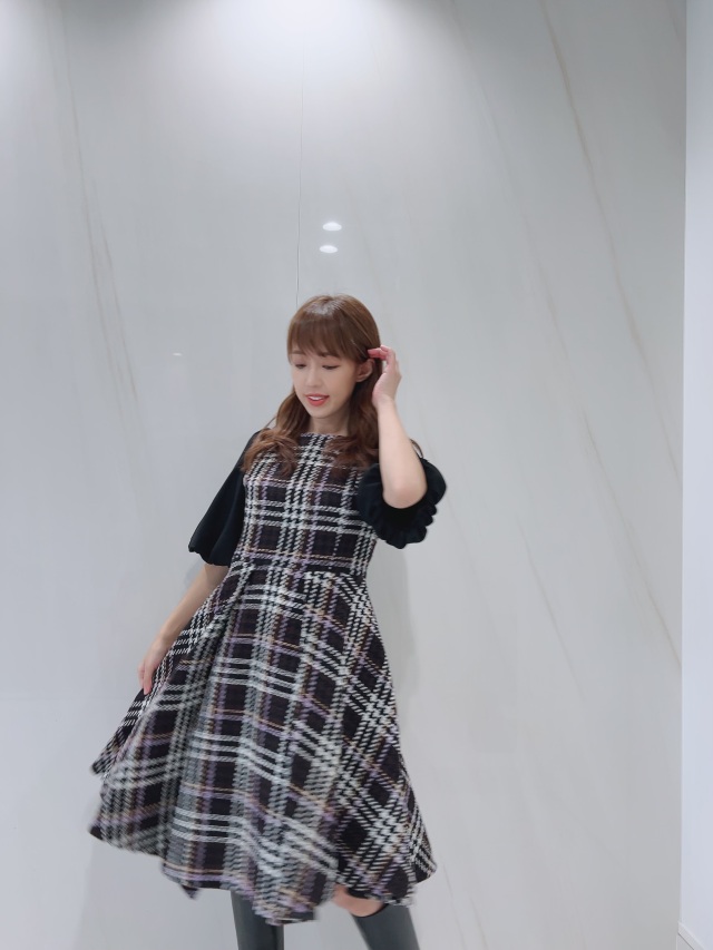 【selva secreta】Wool Check Balloon sleeves Dress (black)