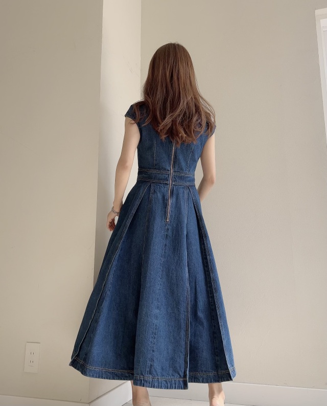 selva secreta】BANANA DENIM DRESS