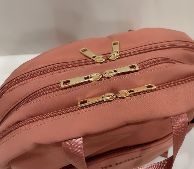 selva secreta❤RUCKSACK❤内側ピンク❤ selva secreta】bucket RUCKSACK(black×inside-pink)