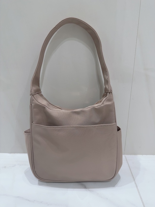 ⭐︎新品　【selva secreta】PC BAG(greige) selva secreta】PC BAG(greige)
