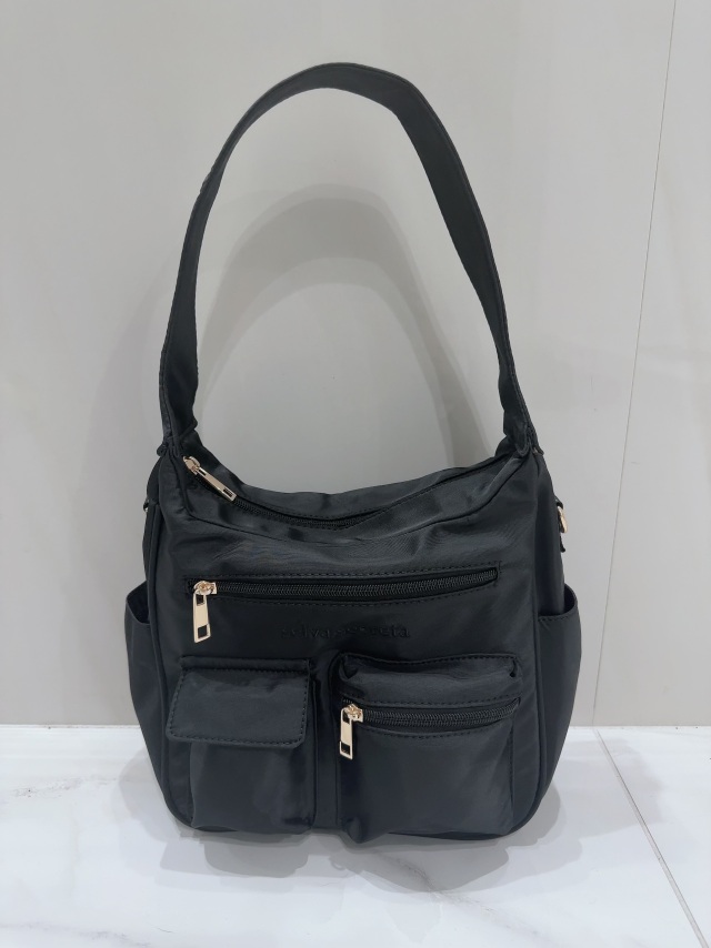 【selva secreta】Moon bag(Black×black logo)