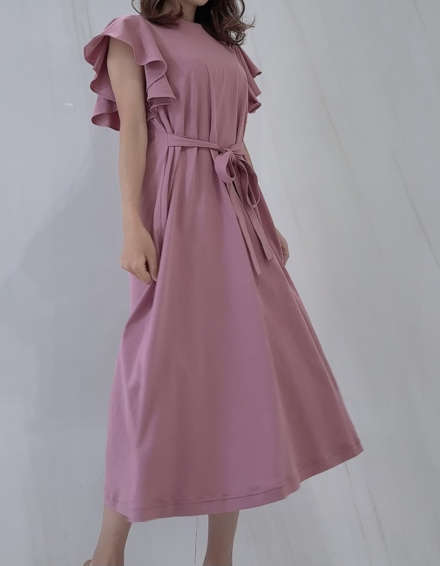 【新品未使用タグ付き】Shell Pleats Dress ダークブラウン　M 新品未使用タグ付き】Shell Pleats Dress ダークブラウン M