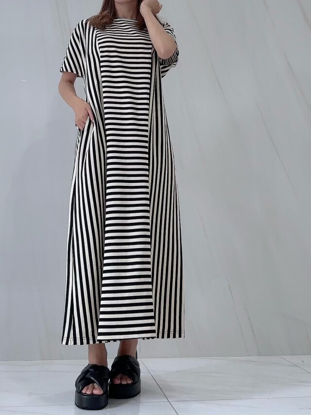 【selva secreta】Stripe×Border Pleats Tshirt  one-piece(beige)