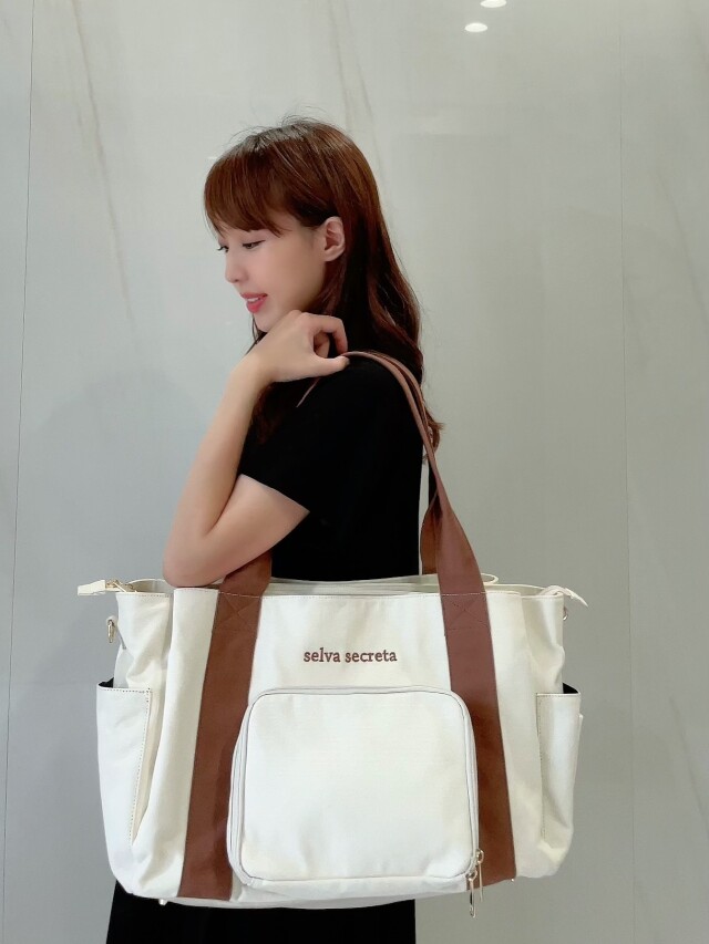 selva secreta】MOM TOTE BAG(white)