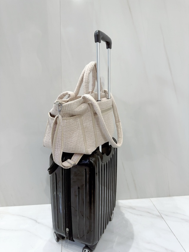 バッグ selva secreta Ibul horse TOTE BAG BIG selva secreta】Ibul horse TOTE BAG BIG-size(beige-silver金具)