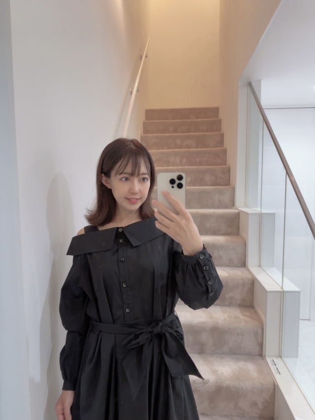 selva secreta】off shoulder DRESS(black)