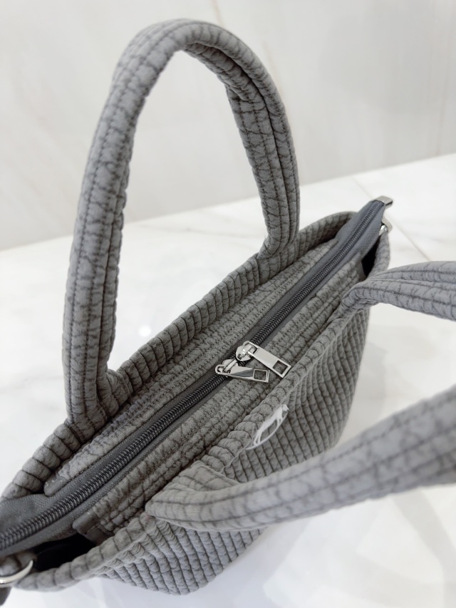 バッグ selva secreta Ibul horse TOTE BAG BIG selva secreta】Ibul horse TOTE BAG BIG-size(beige-silver金具)