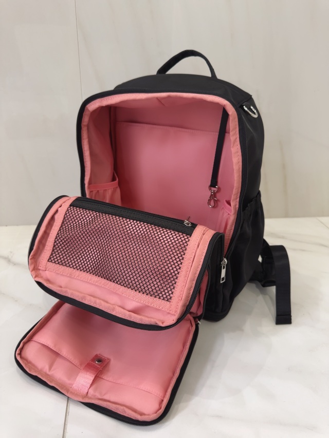 selva secreta❤RUCKSACK❤内側ピンク❤ selva secreta】Extend Monogram logo BACKPACK(black logo