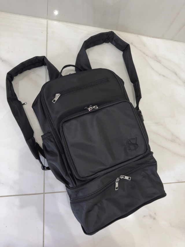 selva secreta】Extend Monogram logo BACKPACK(black logo×inside-pink)