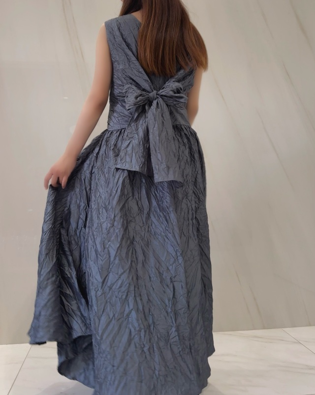 【selva secreta】Wrinkled ribbon Dress(gray)