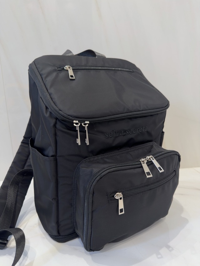 selva secreta】Active Smart backpack(black×black logo)