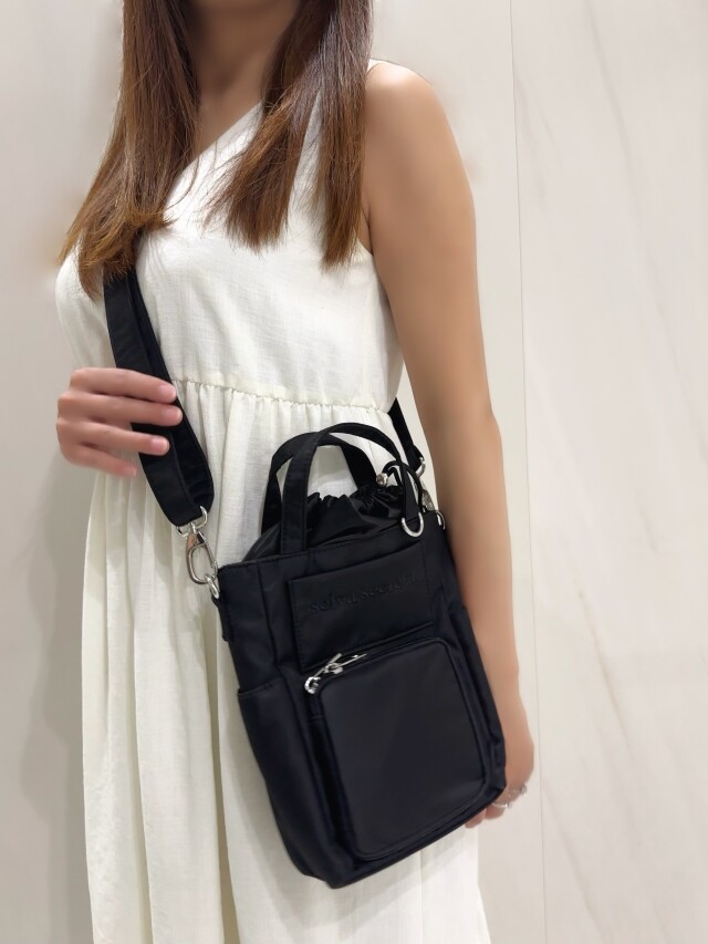 【selva secreta】BIG巾着Phone Shoulder BAG(black×black-logo)