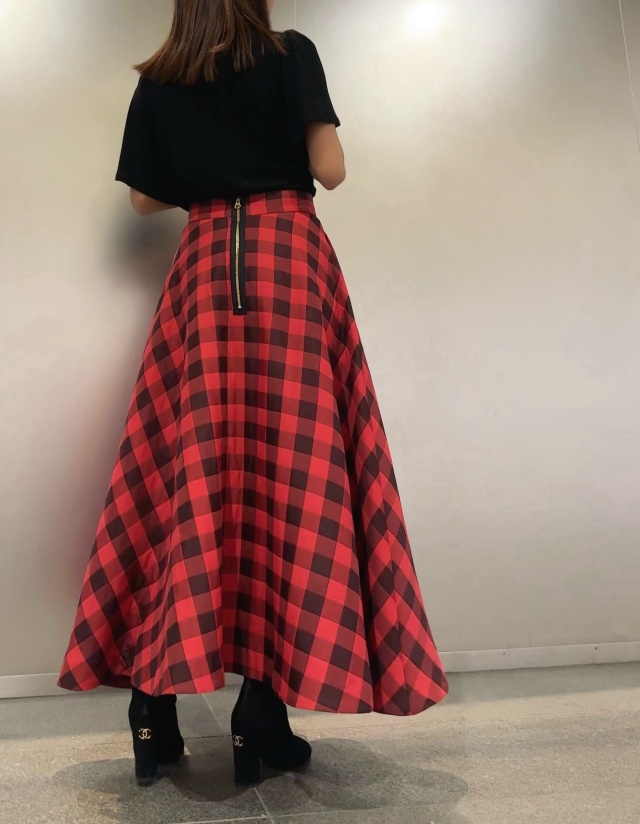 selva secreta】Double Sandwich CHECK SKIRT (navy)