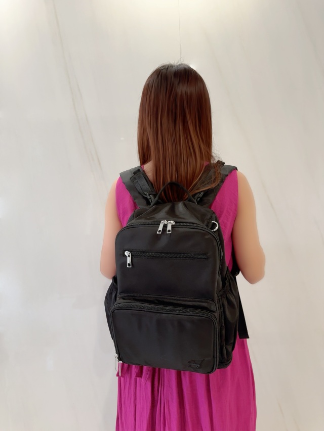 selva secreta】Extend Monogram logo BACKPACK(black logo×inside-pink)