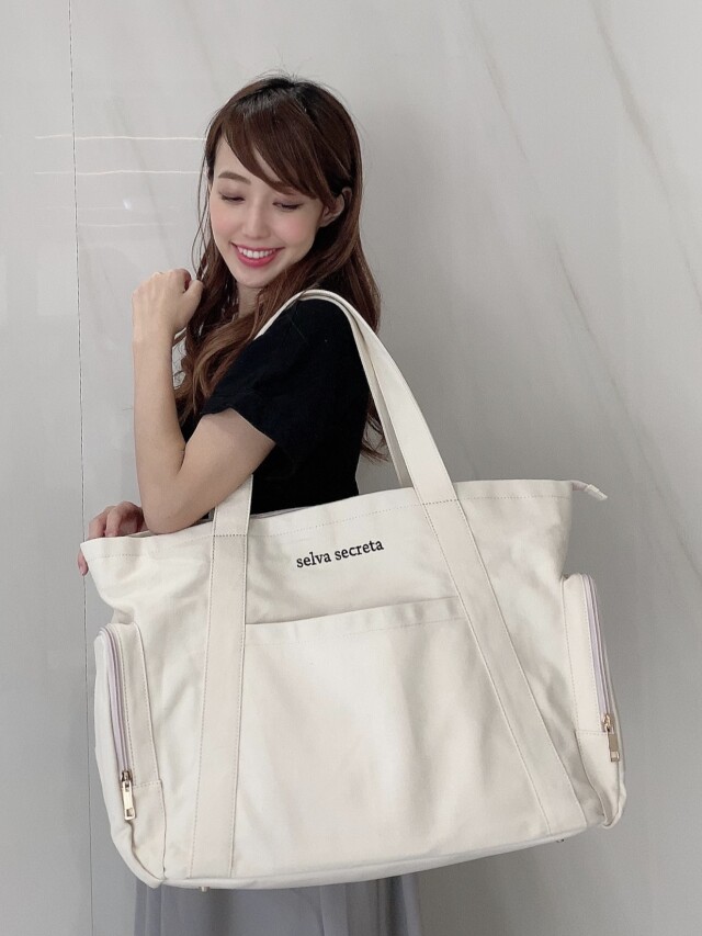 selva secreta】MOM TOTE BAG(white)
