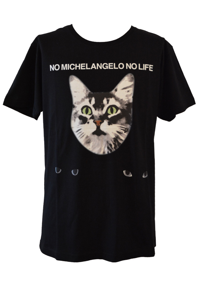 ネコますTシャツ | ファミクラストア オンライン