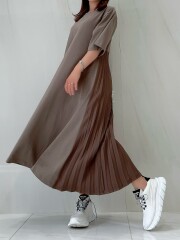 【selva secreta】Pleats Tshirt one-piece half-sleeve(greige)