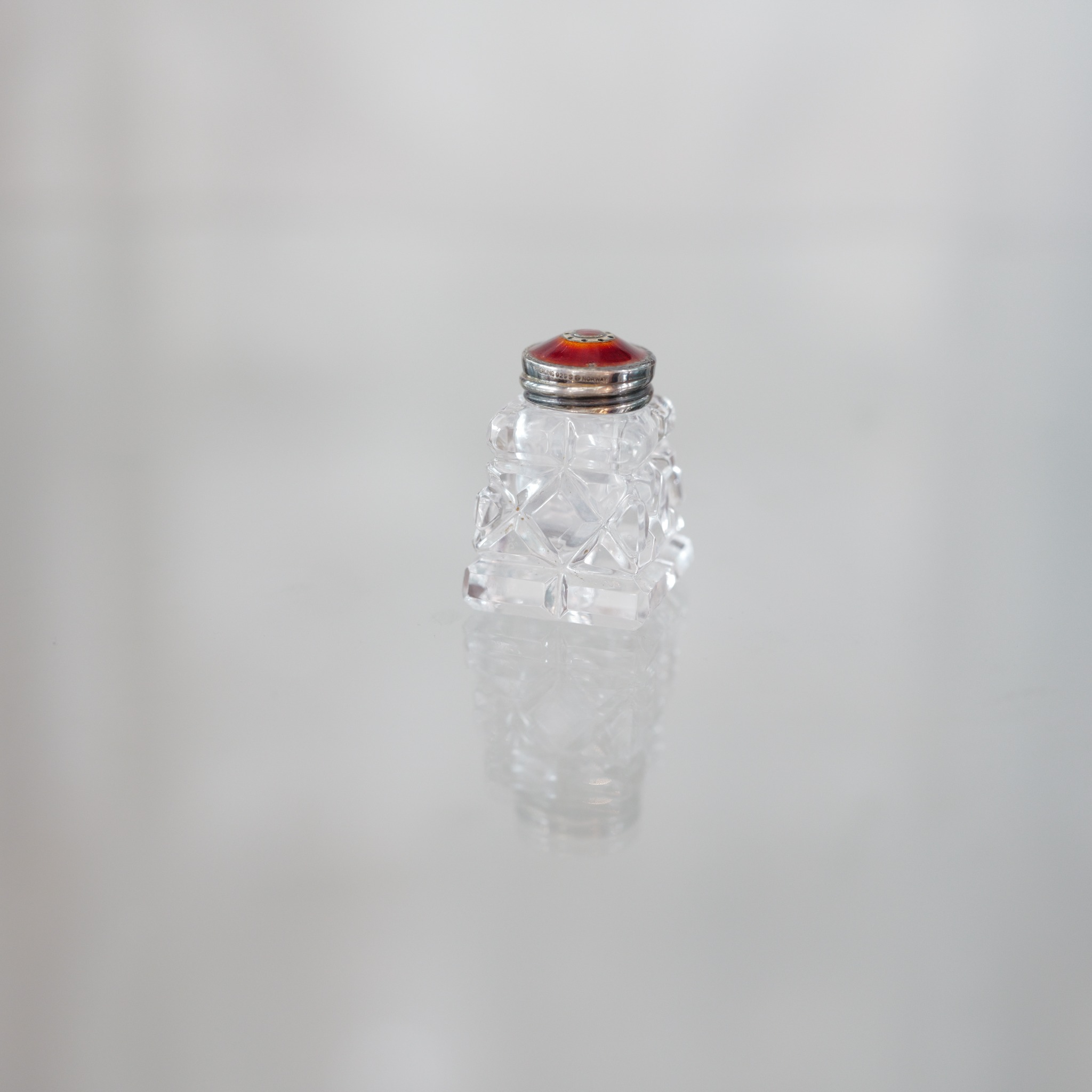 ノルウェー ヴィンテージ ソルト＆ペッパー シェーカー トレイセット デビッド・アンダーセン ? ロアー・プリッツ ? テーブルウェア クリスタル