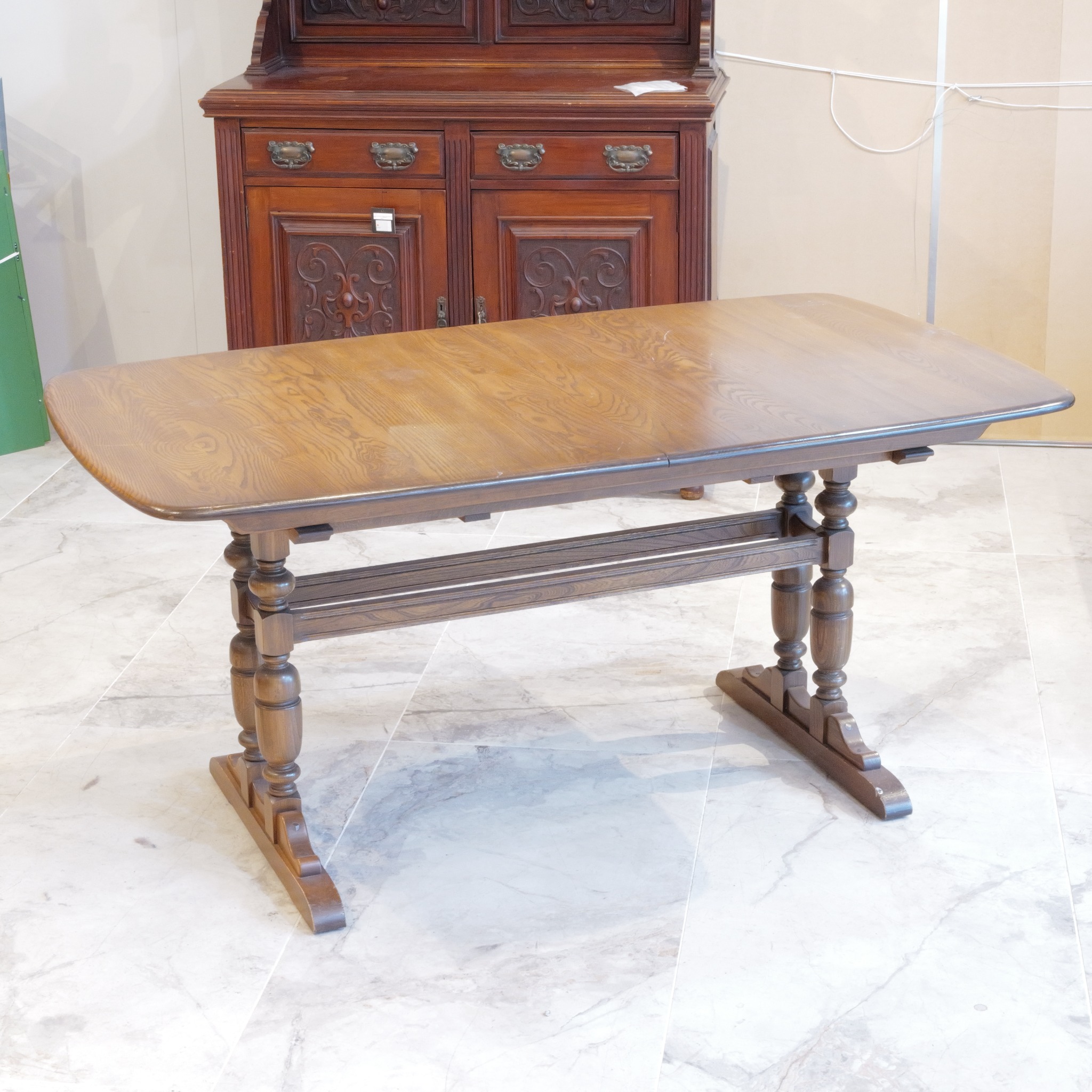 アーコール Ercol ドーチェスター ダイニングテーブル W159cm 伸長式 2000年代 英国モダン ハイグレードシリーズ 拡張機能 クラシック様式