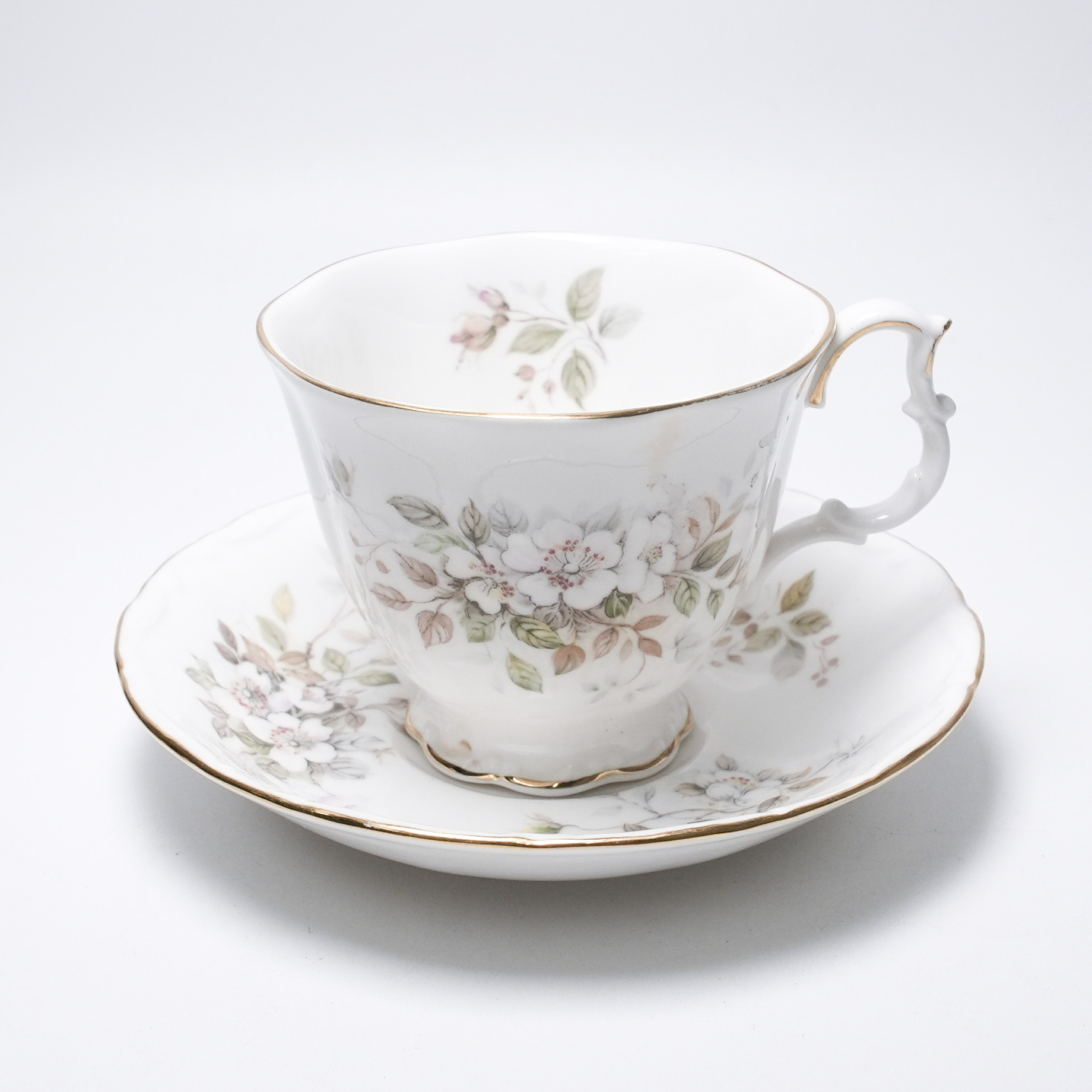 イギリス ビンテージ 陶磁器 ROYAL ALBERT ロイヤルアルバート カップ&ソーサー EC-G300214127