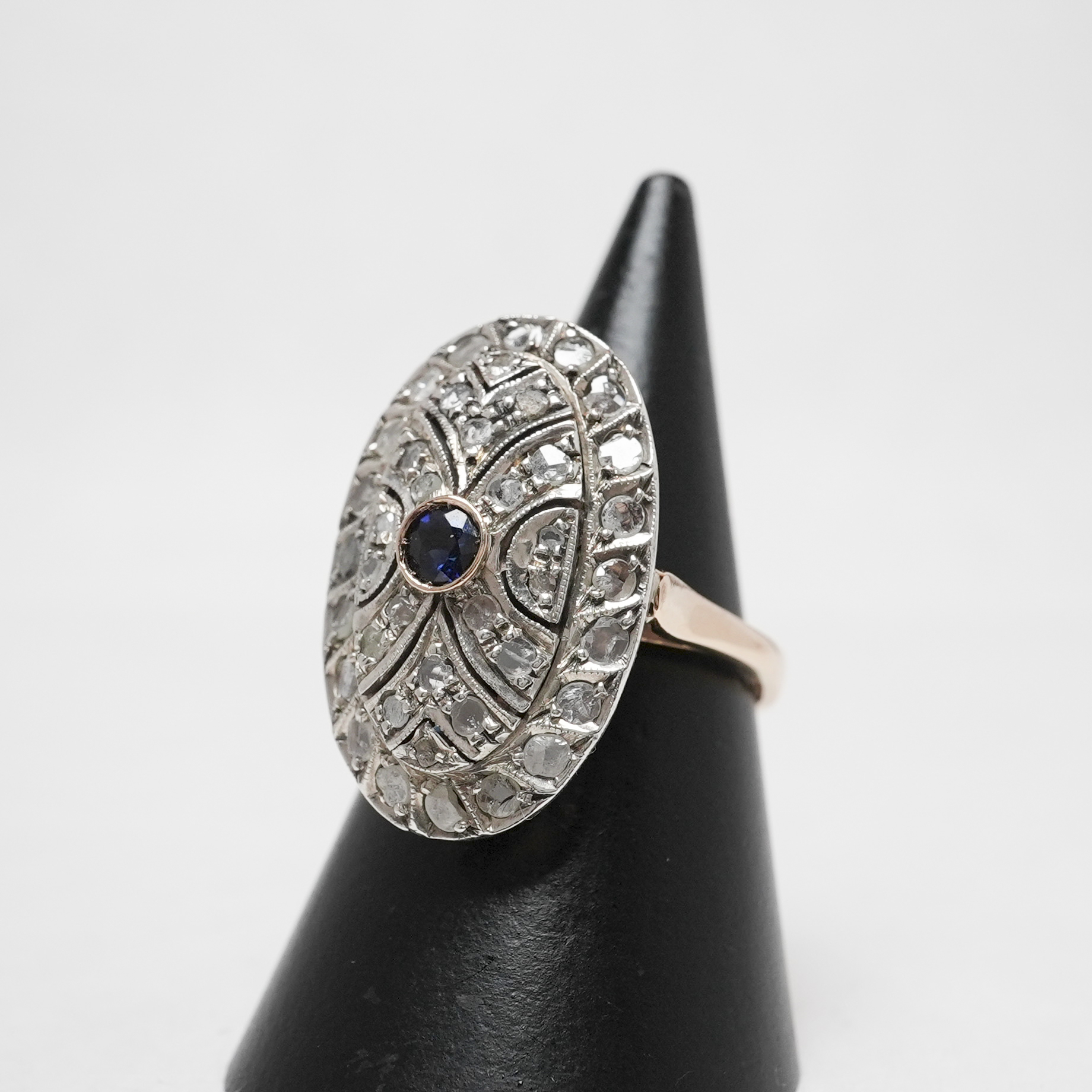 アンティーク品