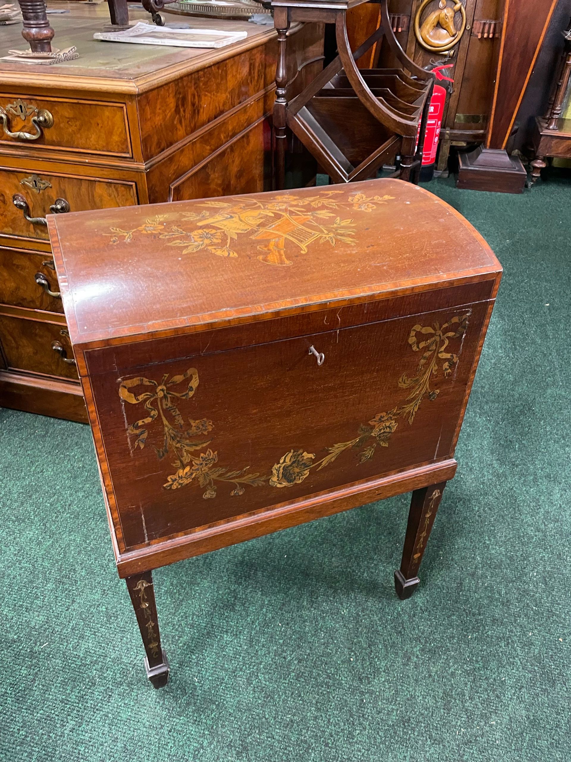 イギリス 1900年代 マホガニー マガジンホルダー ECUKBW0019